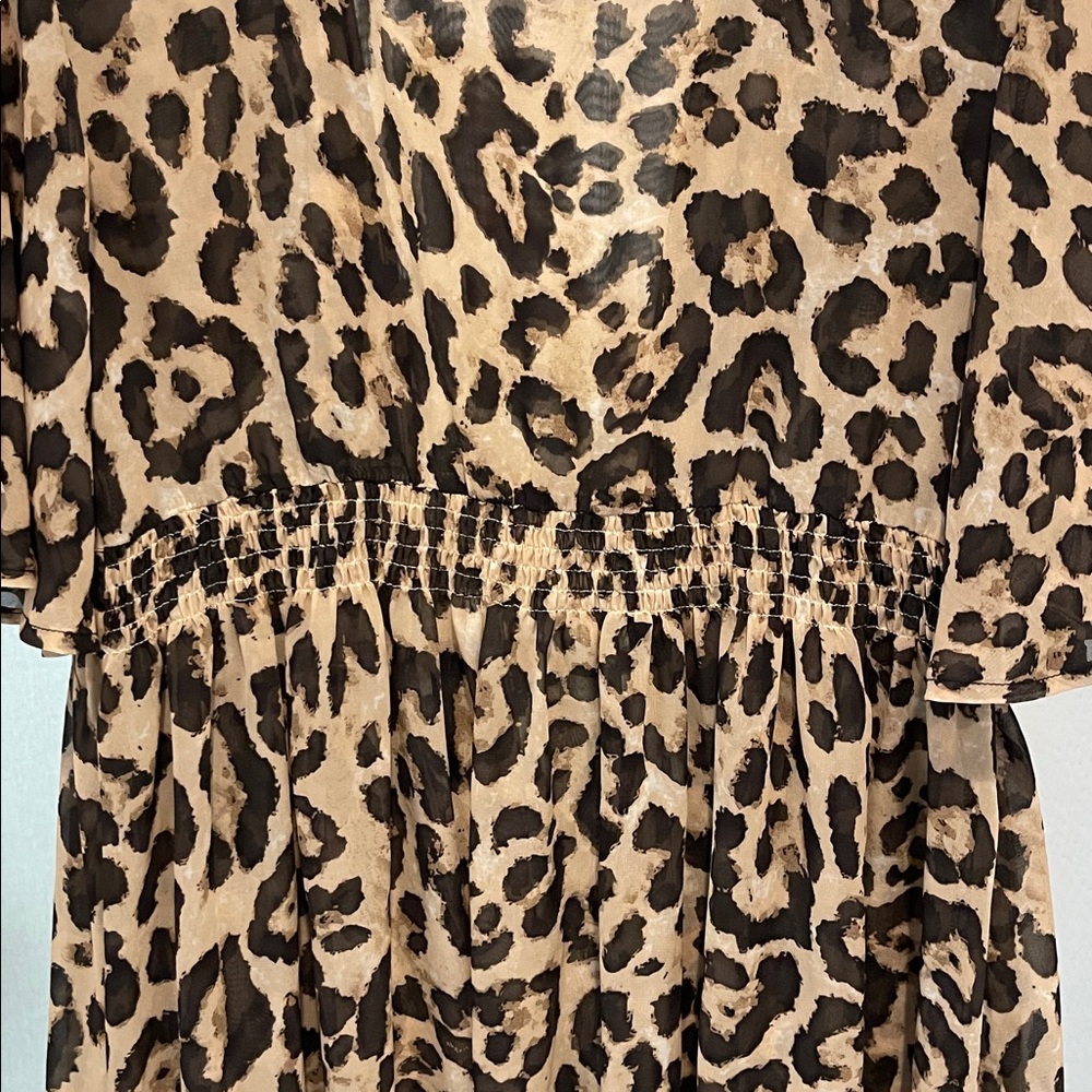 Leopard or Cheetah Print Brown and Black Cover up size Medium - Picture 8 of 8